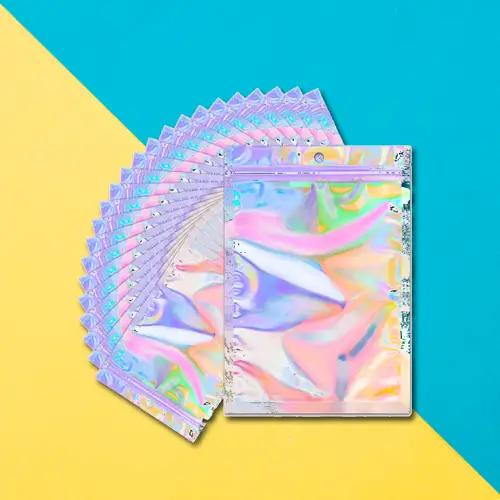 Holographic Pouch